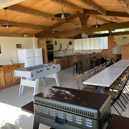 - L'oustalet Le Garn