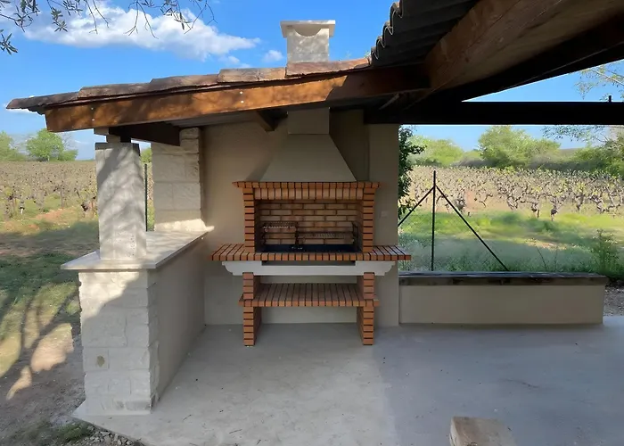 - L'oustalet Apartmán